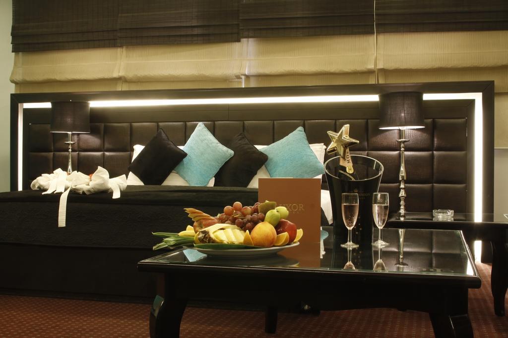 Luxor Hotel Jounieh Exterior photo