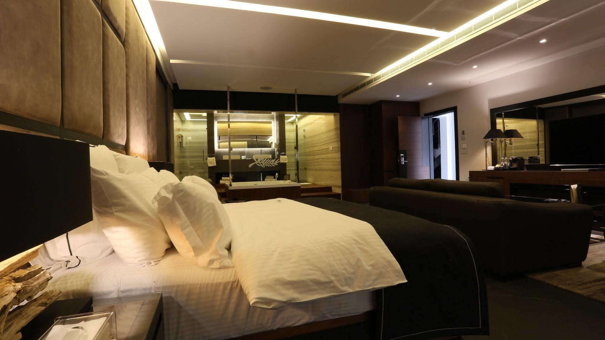Luxor Hotel Jounieh Exterior photo